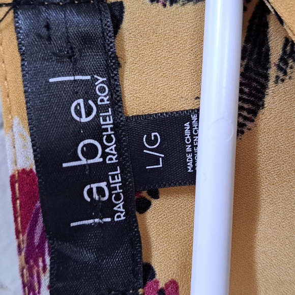 Rachel Rachel Roy Gold Floral Tie Front Short Sleeve Blouse. Size Large. NWOT - Picture 7 of 8